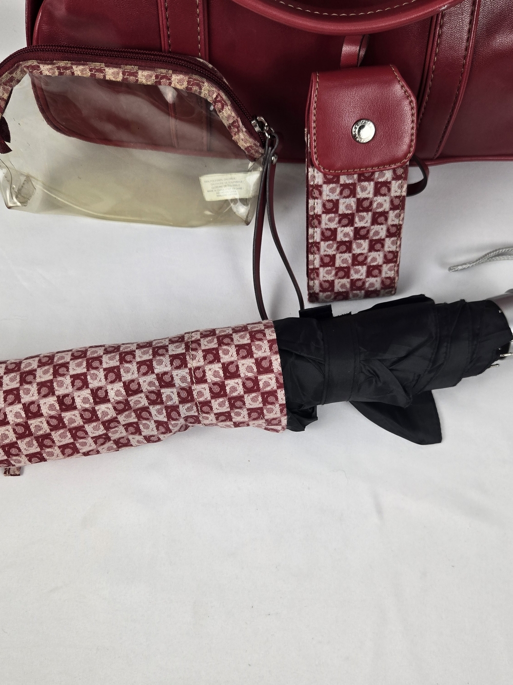Vintage Liz Claiborne Red Handbag Accessories Shoulder Purse Umbrella W Dry Slot - Picture 4 of 16